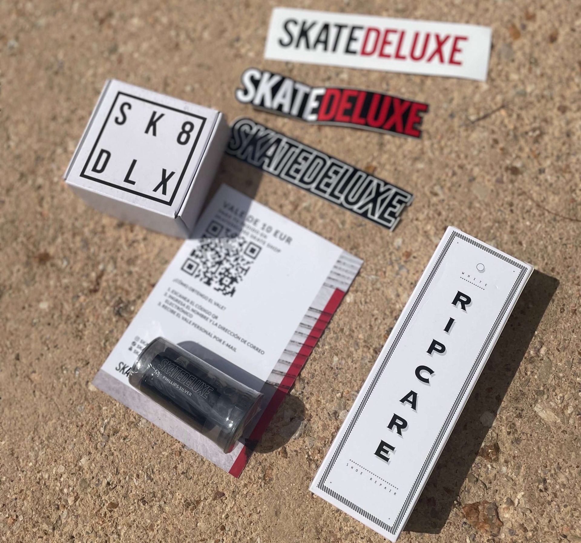 welcome pack panorama skate club barcelona skatedeluxe